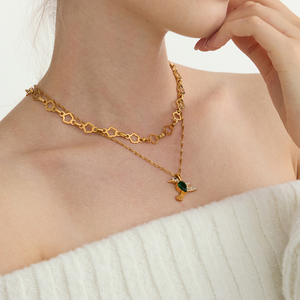 <span class=keywords><strong>Collar</strong></span> con Colgante de Colibrí con Circón Verde de J&D Jewelry para Mujer con Cadena Helicoidal de Acero Inoxidable y <span class=keywords><strong>Collar</strong></span> de Animal - Product Image 3
