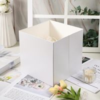 Caja de papel de embalaje de regalo sorpresa de tamaño y color personalizado moderno