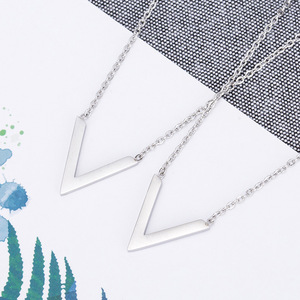Custom Letter V <b>Titanium</b> Steel Clavicle <b>Chain</b> Necklace For Women Minimalist Geometric Design Gift Jewelry - Product Image 2