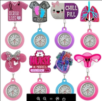 Bobine d'insigne de lettres médicales en plastique pailleté personnalisé en gros avec bobine d'insigne d'infirmière de montre de poche rétractable