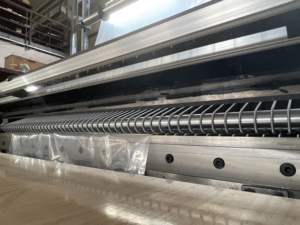 Máquina automática de fabricación de bolsas de compras de plástico de grado alimenticio transparente Ldpe HDPE Pe Pp de sellado en caliente de 4 líneas de corte en frío - Product Image 3