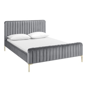 Mobilier <span class=keywords><strong>de</strong></span> chambre à coucher King Size, cadres <span class=keywords><strong>de</strong></span> lit avec panneau élégant, tête <span class=keywords><strong>de</strong></span> lit et extrémités <span class=keywords><strong>de</strong></span> pieds en métal pour adultes et enfants - Product Image 4