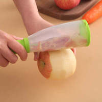 Fruit- en groenteschiller met opbergdoos