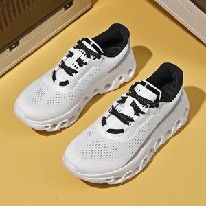 Nuevas zapatillas deportivas elegantes y transpirables para exteriores, zapatillas deportivas casuales, zapatillas para caminar y correr para mujeres y hombres. - Product Image 4