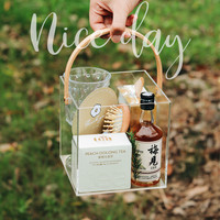 Vente en gros de boîte-cadeau de mariage en acrylique transparent stockage d'affichage transparent avec conception en relief de gâteau de fleur de rose pour les faveurs des invités