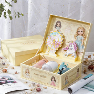 Set de Regalo Navideño 2026, Caja de Regalo <span class=keywords><strong>3D</strong></span> con Tapa Abatible y Estampado en Relieve, Logotipo Personalizado, Ecológica y Reciclable, para Diseño de Muñecas - Product Image 4