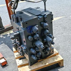 Kyb סוג שליטה ראשי קבוצה עבור קוואסאקי KMX32N-B4508D עבור xcmg 370 חופר 485 - Product Image 6