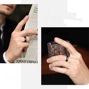 Gioielli di moda prezzo all'ingrosso argento placcato nero semplici <span class=keywords><strong>anelli</strong></span> da uomo in carburo di tungsteno <span class=keywords><strong>anelli</strong></span> per gli uomini fede nuziale - Product Image 6