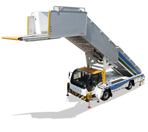 Tracteur d'escaliers d'embarquement pour passagers VIP de taille moyenne, à usage aéroportuaire, entièrement électrique, norme d'émission Euro 5, 4x2, suspension pneumatique, neuf - Product Image 4