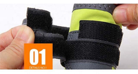 Chaussures pour chiens durables et réfléchissantes respirantes avec logo personnalisé OEM Chaussures imperméables antidérapantes pour animaux de compagnie Bottes souples de luxe confortables pour l'extérieur