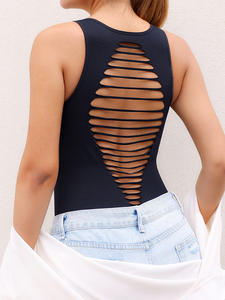 女性用シームレスセクシースポーツボディスーツ1体タイトヨガスーツ中空ストライプカップパンツジャンプスーツ - Product Image 3