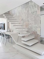 Escalier suspendu moderne en marbre pour intérieur, avec marches flottantes, pour villa de luxe sur mesure