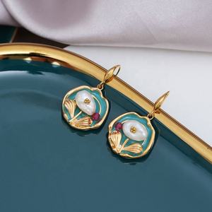 Pendientes de Estilo Pintura al Óleo Medieval para Mujer, Diseño Retro de Alta Gama, con Efecto de Goteo de Aceite, Lujo y Temperamento - Product Image 5