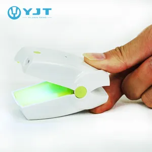 インドメディカルフェアで人気のホットキュアエックスレーザー爪真菌治療装置
