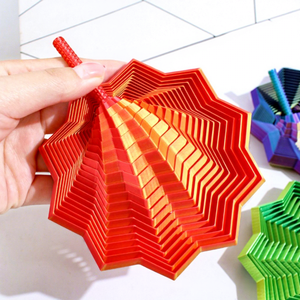 Décoration de bureau en gros : Étoile sensorielle 3D imprimée, spirale rotative avec poignée pour soulager le stress - Product Image 5