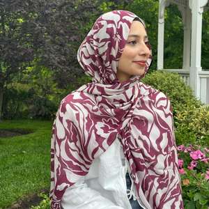 Hijab en modal imprimé à pois, hijab musulman mignon, foulard islamique ludique pour femmes - Product Image 4
