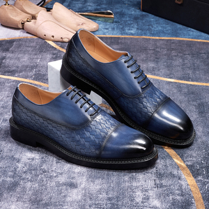 <span class=keywords><strong>Zapatos</strong></span> de Cuero Hechos a Mano de Alta Calidad, <span class=keywords><strong>Precio</strong></span> de Fábrica al por Mayor, <span class=keywords><strong>Suela</strong></span> <span class=keywords><strong>Roja</strong></span> - Product Image 1