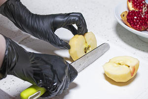 Gants en vinyle faisant la machine gants jetables en vinyle gant d'examen en vinyle jetable de qualité alimentaire - Product Image 4