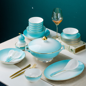 Service de table de luxe nordique 68 pièces le plus vendu – Assiettes et bols en porcelaine fine, kit de tasses minimalistes en porcelaine, coffret cadeau - Product Image 2