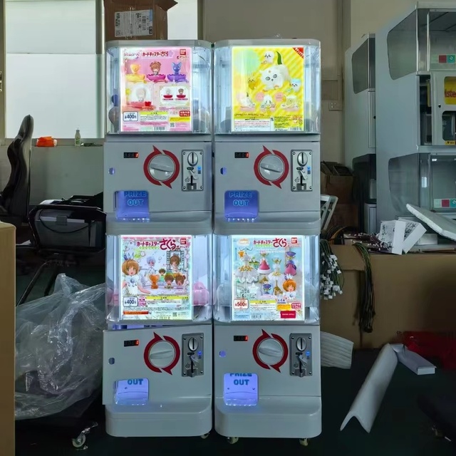 Mini Metal & Board Capsule Toys Vending Machine Japanese Language Coin Acceptor for Game Center 1-Year Warranty Gachapon Machine