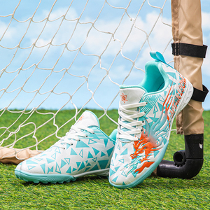 Chaussures de football en TPR Cema Factory en gros pour enfants garçons et filles, avec embout en acier, légères, pour l'entraînement en extérieur quatre saisons - Product Image 3