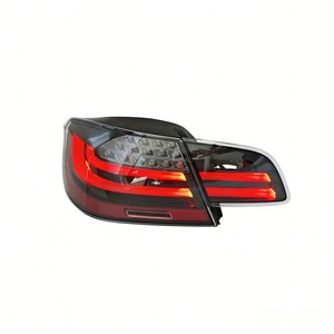 Fanali Posteriori a LED per BMW Serie 3 E93 Cabrio 2007-2010, Aggiornati, Retrofit, Lente Nera e Rossa, Freno e Indicatore di Direzione - Product Image 2