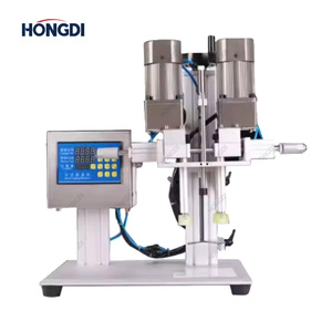 Máquina Tapadora de Botellas Redondas Semiautomática Eléctrica para Botellas de Plástico, Aplicaciones de Bebidas y Químicos, 1600 Botellas/Hora - Product Image 1