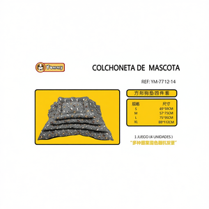 Set di Quattro Tappetini per Cani con Fondo Antiscivolo Quadrato e Motivo, Eleganti Lettini per Animali Domestici - Product Image 2