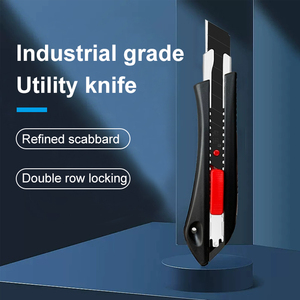 Dao cắt thực tế có tay cầm bằng cao su, lưỡi dao SK2 dài 110mm, rộng 18mm, có thể thu vào - Product Image 2