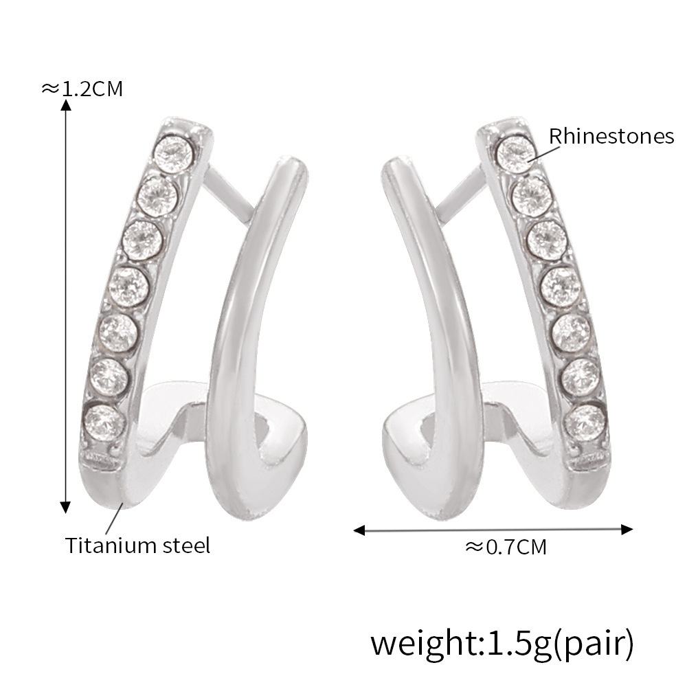 Boucles d'oreilles en acier et diamants blancs