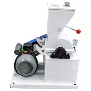 Concasseur à marteaux compact 220V 100-200kg/h avec tamis 3/6/10mm pour le broyage du charbon et des matériaux cassés - Product Image 6