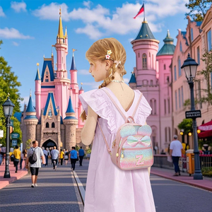 Mini Zaino con Fiocco Arcobaleno Glitterato, Personalizzabile con Iniziali, Borsa per Bambine - Product Image 4