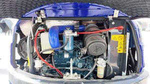 Escavatore Mini NIMBUS EPA EuroV Certificato da 4 Tonnellate con Cabina Confortevole e Sistema di Riscaldamento e Aria Condizionata - Product Image 5