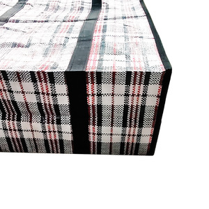 Storage Bags Extra Large Capacity Laminated Wear Resistant Rectangle Moving Packing Bags Red White Blue Woven Pattern - Product Image 3
