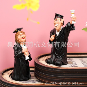 Figura Decorativa Creativa de Graduado con Título de Doctorado, en Resina Sintética, para Decoración de Sala de Estar, Regalo de Graduación - Product Image 2