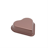 Moule à gâteau en acier au carbone antiadhésif en forme de cœur, moule à pâtisserie pour la Saint-Valentin, pour la fabrication de desserts DIY pour les anniversaires de mariage