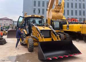 Pour CATERPILLAR 4x4 chargeur sur pneus utilisé pour Cat 420F tracteurs chargeuse-pelleteuse Machine de terrassement avec noyau moteur vente Shanghai - Product Image 2