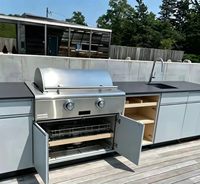 Meuble de cuisine moderne et écologique pour appartement avec glissières de tiroir, charnières et paniers de rangement