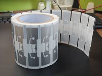 Etiquetas y Inlays Impermeables con Chip RFID UHF EPC Gen2 M830 para Tiendas de Abarrotes (Empaque Antiestático)