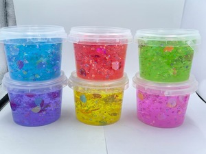 สไลม์เจลลี่ 6 สี พร้อมจี้น่ารัก 300 กรัม สไลม์กลิตเตอร์คริสตัล บรรจุถังใหญ่ ขายส่ง - Product Image 2