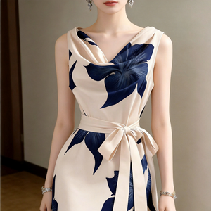 Elegante Abito Midi Senza Maniche con Stampa Floreale, Collo a Cappuccio e Cintura in Vita, Linea ad A, <span class=keywords><strong>per</strong></span> <span class=keywords><strong>Donna</strong></span>, Ufficio, <span class=keywords><strong>Matrimonio</strong></span>, Festa, Personalizzabile, Vendita all'Ingrosso - Product Image 1