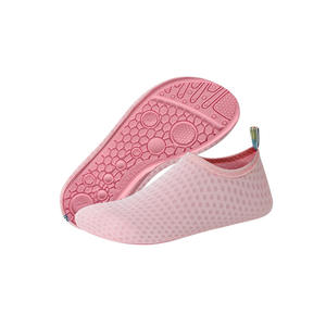 أحذية رياضية للغوص للجنسين من OEM ، أحذية الشاطئ المائية والتهوية المائية والرمال والمشي ، أحذية رمال نعل TPR - Product Image 5