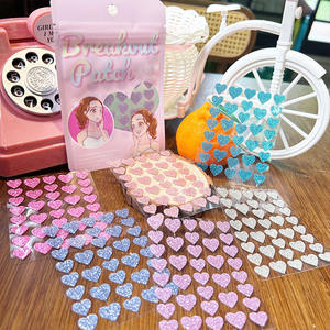 Parches coreanos hidrocoloides impermeables con forma de corazón y purpurina para el <span class=keywords><strong>tratamiento</strong></span> localizado del acné, antiacné, para espinillas y manchas. - Product Image 1