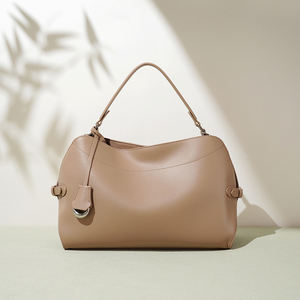 Sac à main bandoulière pour femme en cuir véritable haut de gamme, grande capacité, sac fourre-tout en cuir de vachette pour femmes - Product Image 3