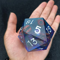 Dés en oeil de dragon bicolores géants personnalisés Dés de jeu de société de table roulants Accessoires Dés en résine DND 55MM