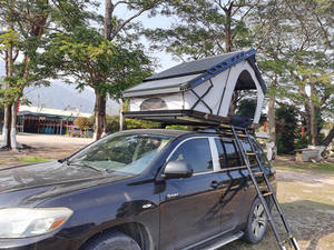 خيمة سقف سيارة جديدة التصميم من الألومنيوم على شكل مثلث للاستخدام الخارجي، تفتح تلقائيًا، مصنوعة من قماش أكسفورد، مناسبة لجميع الفصول، ذات طبقة مزدوجة لسيارات الدفع الرباعي - Product Image 2