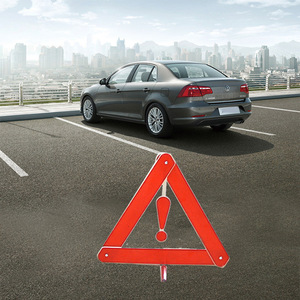 Triángulo de Advertencia Rojo de ABS Reflectante, Herramienta de Emergencia para Bloqueos de Carreteras y Averías de Automóviles - Product Image 2