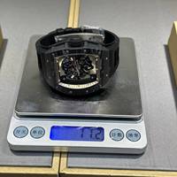 Montre de haute qualité RM 055 en fibre de carbone noire et dorée, les engrenages tournent, le volant oscillant tourne, revêtement bleu, étanche