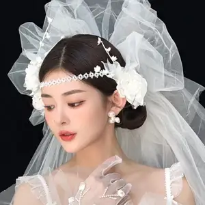 ヘラ卸売新しい美しい花嫁ベール結婚式ロゼット花髪ベールファンシーブライダルベール