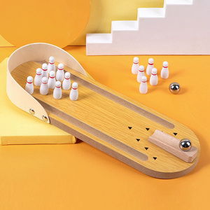 Mini <span class=keywords><strong>Bowling</strong></span> gioco da tavolo educativo giocattolo in legno per il tempo libero - Product Image 2